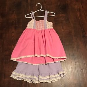 Little prim linen set worn once perfect condition